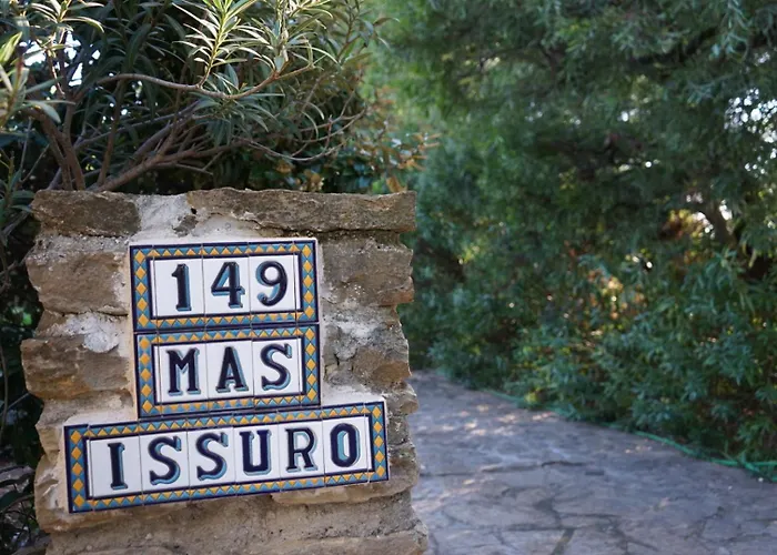 Grande Familiale Vue Avec Piscine - Domaine Prive A St Cyr Sur Вилла