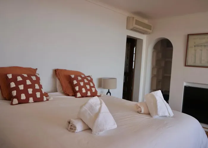 Grande Familiale Vue Avec Piscine - Domaine Prive A St Cyr Sur Вилла *